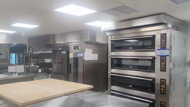 商用廚房設備 商用廚房設備