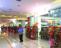 優佰特廚房設備公司的一天