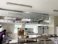 學校廚房用具廠家為你揭秘廚房主灶間設計要點有哪些