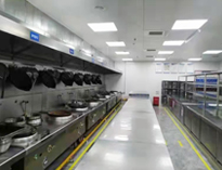 四川大型酒店廚房設備生產廠家教你如何選擇酒店廚房設備