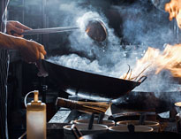 成都酒店廚房設備生產廠家告訴廚房油煙產生的原因