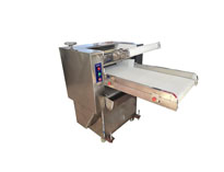 餐廳廚房設備生產廠家告訴你如何購買燴面機