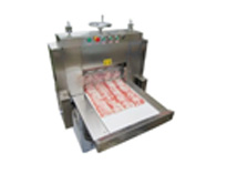 成都大型食堂廚房設備廠家告訴你凍肉切片機的正確操作使用規范