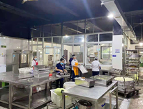 中央廚房設備廠家告訴你選擇商用廚房設備的方法