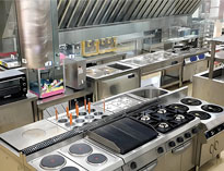 飯店廚房設備生產(chǎn)廠家告訴你西餐廚房設備和中餐廚房設備有什么不同